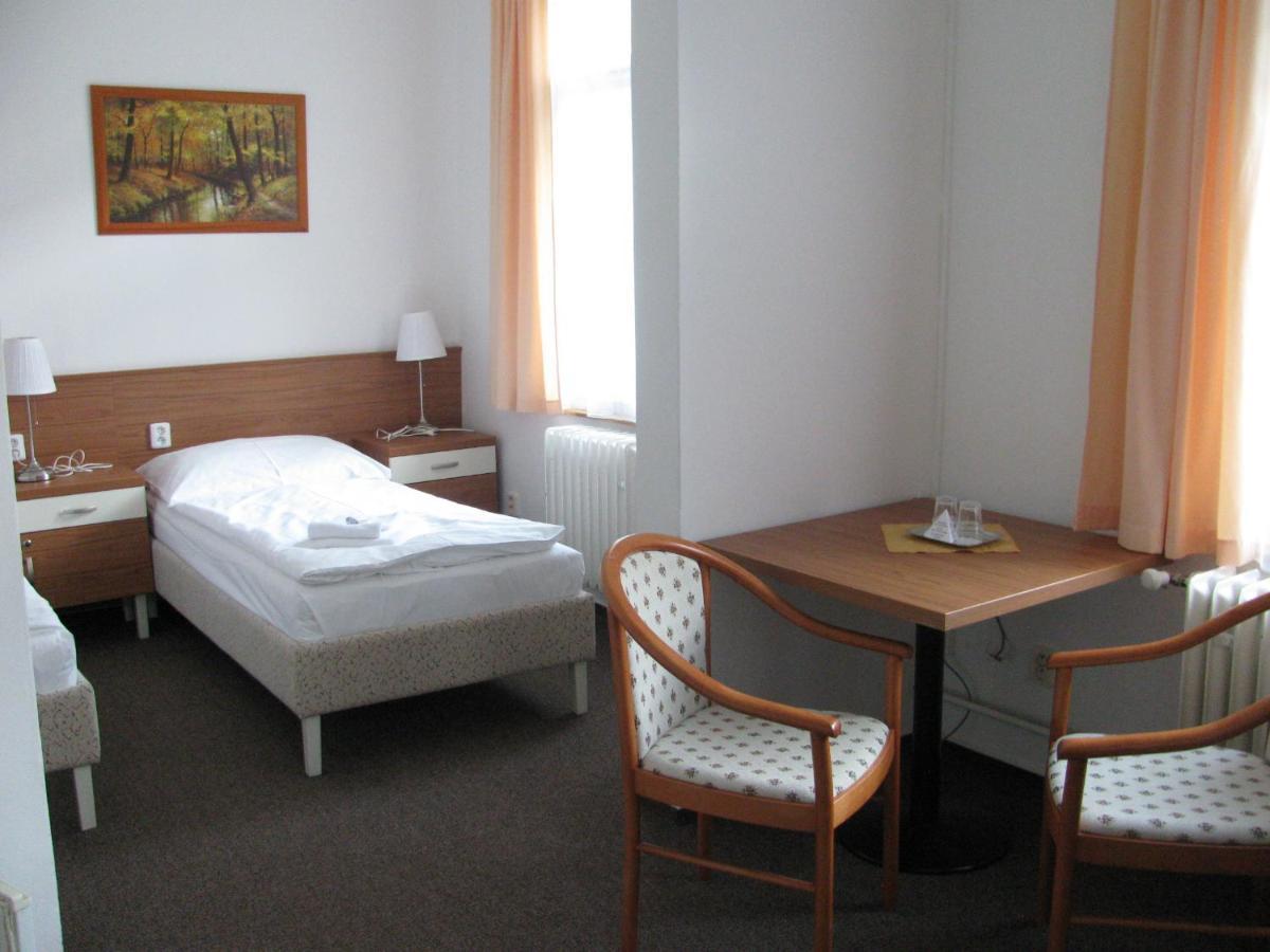 Villa Dagmar Luhačovice Kültér fotó