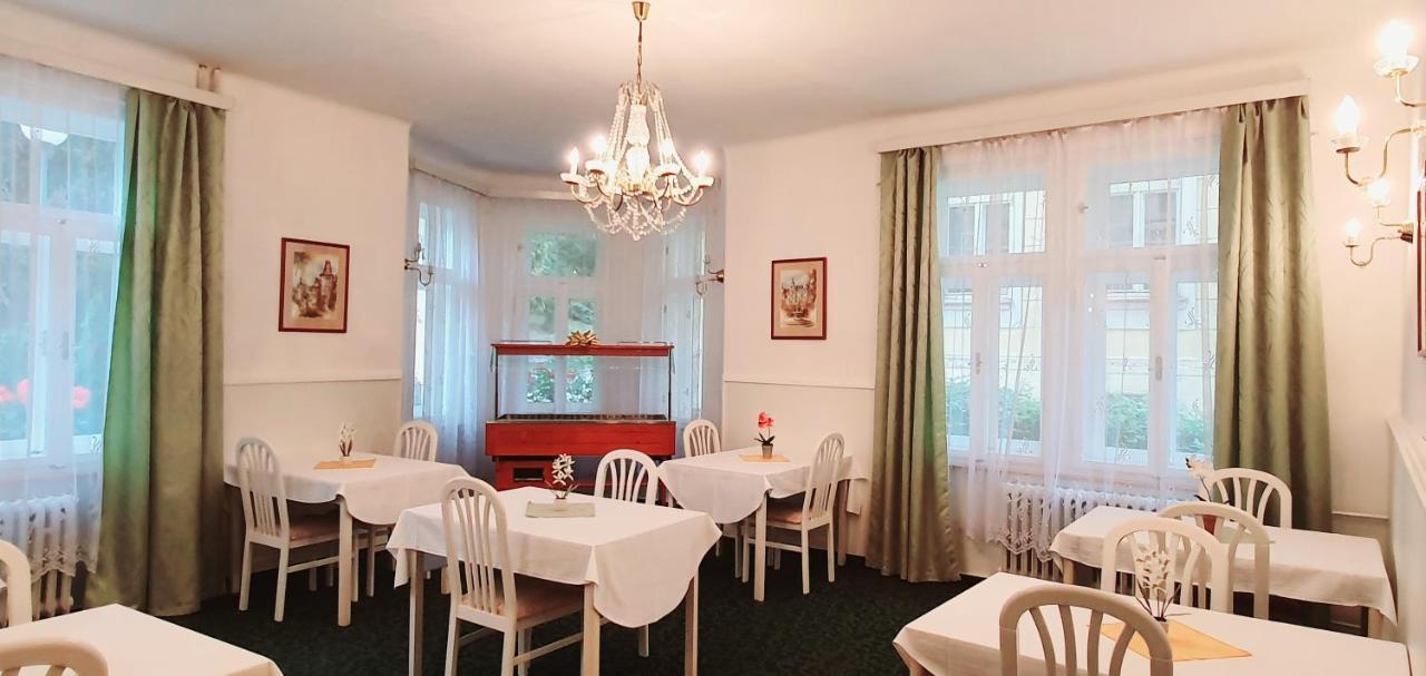 Villa Dagmar Luhačovice Kültér fotó